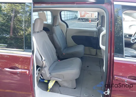 2018 Chrysler Pacifica Touring z USA, uszkodzony, nr VIN 2C4RC1DG0JR148667